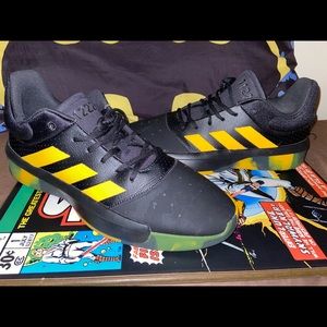 Adidas pro adversary low